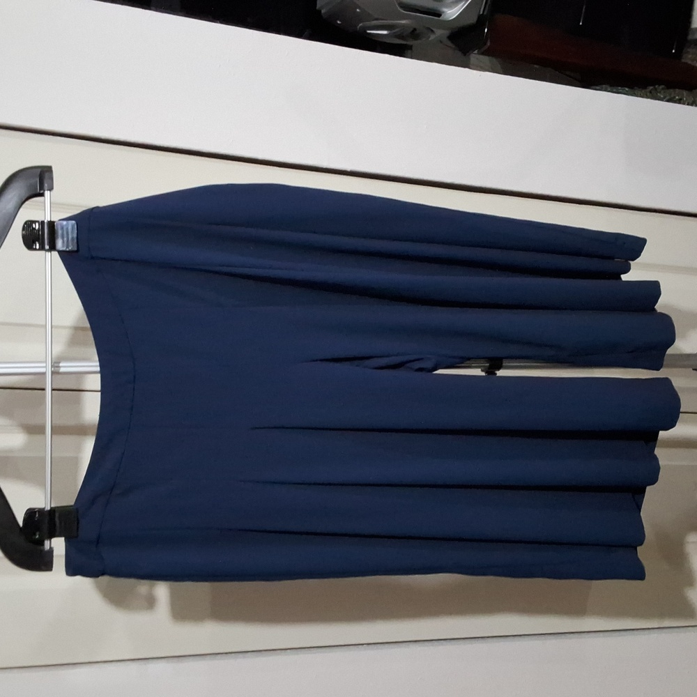 Creation L Split Skirt